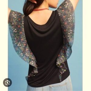 Anthropologie by VanessaVirginia Medium black T-shirt with ruffles